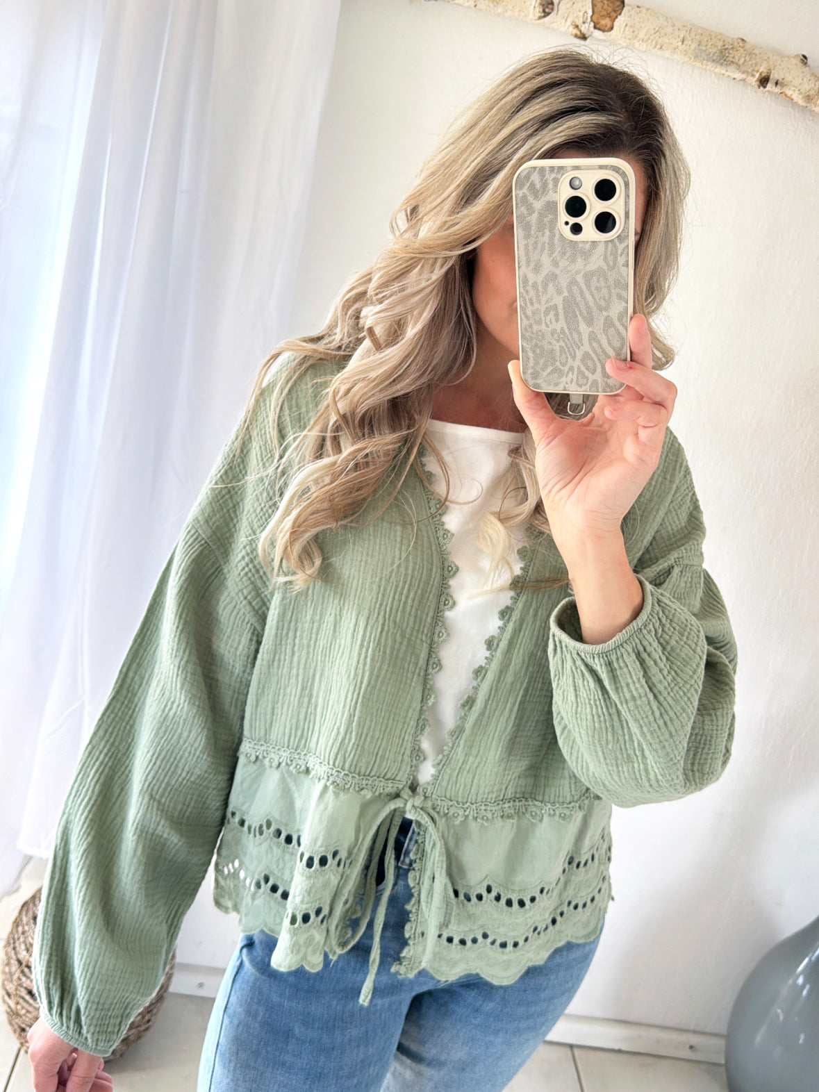 Musselin Bluse mit Lochstickerei