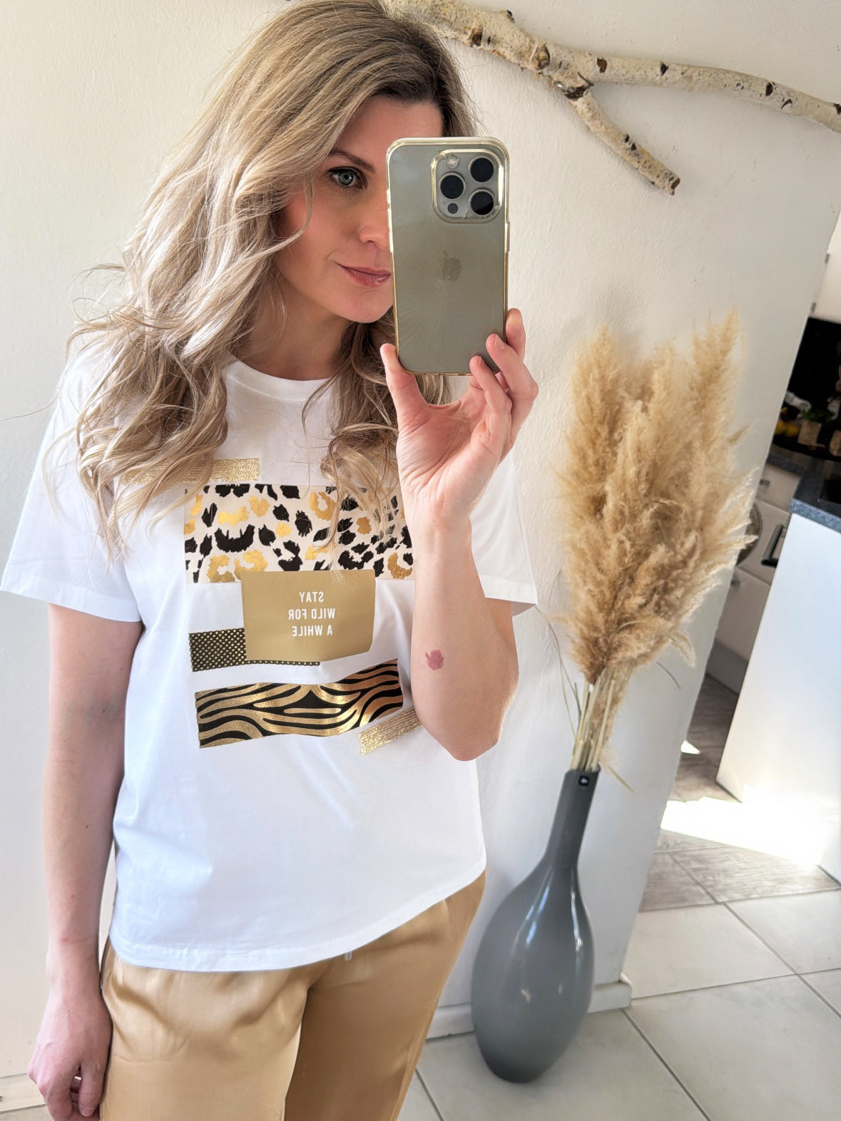 T-Shirt Stay Wild Gr.36-38