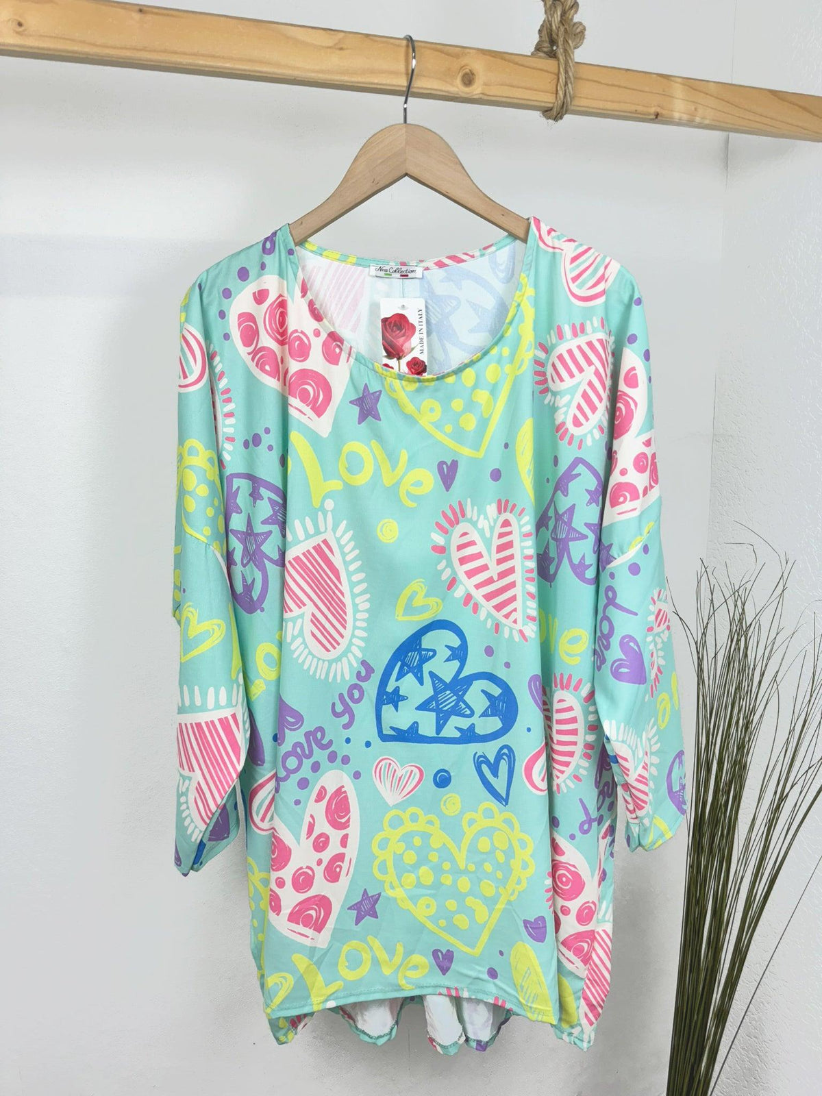 Shirt Herz und LOVE Motiv in blau flieder und mint Gr.48-54 - Uhlala Fashionstore